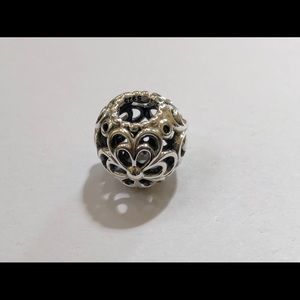NWT Pandora Apple Blossom Flower Charm.